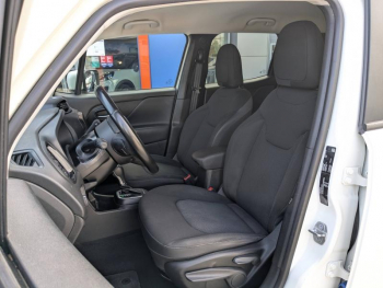 Photo 15 du bon plan JEEP Renegade 1.6 MultiJet 120ch Brooklyn Edition BVR6 occasion à 15900 €