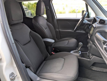 Photo 18 du bon plan JEEP Renegade 1.6 MultiJet 120ch Brooklyn Edition BVR6 occasion à 15900 €