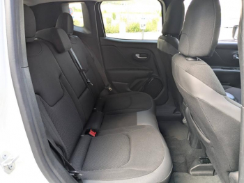 Photo 20 du bon plan JEEP Renegade 1.6 MultiJet 120ch Brooklyn Edition BVR6 occasion à 15900 €