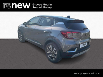 Photo 5 du bon plan RENAULT Captur 1.6 E-Tech hybride 145ch Iconic occasion à 21900 €