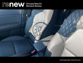 Photo 33 du bon plan RENAULT Captur 1.6 E-Tech hybride 145ch Iconic occasion à 21900 €