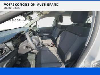 Photo 12 du bon plan CITROEN C3 PureTech 110ch Graphic S&S E6.d 6cv occasion à 9610 €