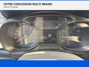 Photo 15 du bon plan CITROEN C3 PureTech 110ch Graphic S&S E6.d 6cv occasion à 9610 €