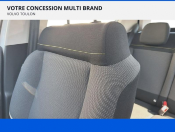 Photo 18 du bon plan CITROEN C3 PureTech 110ch Graphic S&S E6.d 6cv occasion à 9610 €