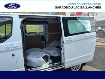 Photo 21 du bon plan FORD Transit Custom Fg VUL 300 L1H1 2.0 EcoBlue 170ch Limited BVA8 occasion à 36990 €