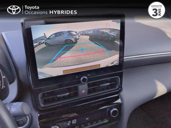 Photo 21 du bon plan TOYOTA Yaris Cross 116h Design MC24 occasion à 24490 €