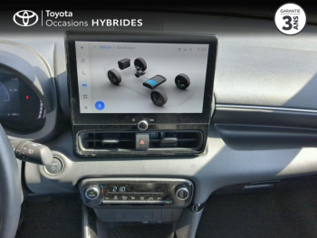 Photo 15 du bon plan TOYOTA Yaris 116h Design 5p MC24 occasion à 21790 €