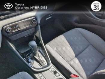 Photo 20 du bon plan TOYOTA Yaris 116h Design 5p MC24 occasion à 21790 €