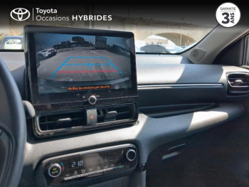 Photo 21 du bon plan TOYOTA Yaris 116h Design 5p MC24 occasion à 21790 €