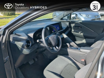Photo 11 du bon plan TOYOTA C-HR 1.8 Hybride 140ch Design NG23 occasion à 28990 €