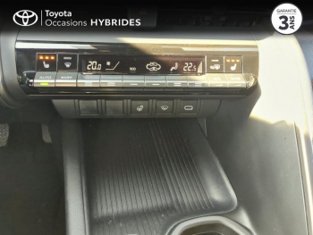 Photo 22 du bon plan TOYOTA C-HR 1.8 Hybride 140ch Design NG23 occasion à 28990 €