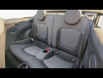Photo 13 du bon plan MINI Cabrio Cooper 136ch Edition Greenwich BVA7 Euro6d-T occasion à 19980 €