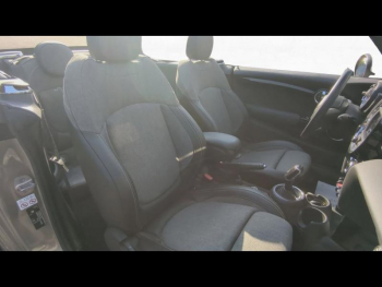 Photo 15 du bon plan MINI Cabrio Cooper 136ch Edition Greenwich BVA7 Euro6d-T occasion à 19980 €