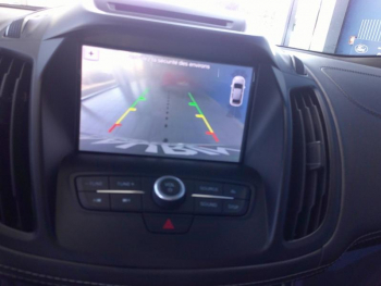 Photo 6 du bon plan FORD Kuga 1.5 Flexifuel-E85 150ch Stop&Start Vignale 4x2 Euro6.2 occasion à 17900 €