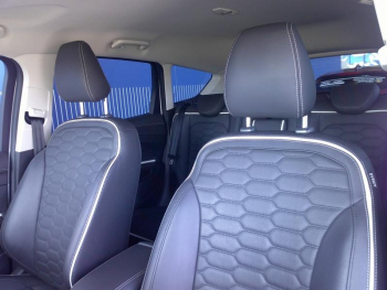 Photo 19 du bon plan FORD Kuga 1.5 Flexifuel-E85 150ch Stop&Start Vignale 4x2 Euro6.2 occasion à 17900 €