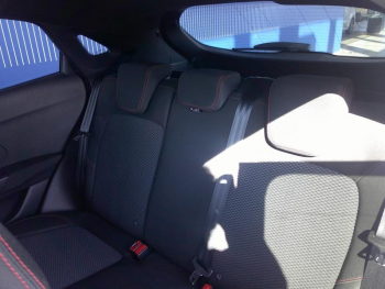 Photo 19 du bon plan FORD Puma 1.0 Flexifuel 125ch ST-Line occasion à 17900 €