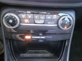 Photo 13 du bon plan FORD Puma 1.0 Flexifuel 125ch S&S mHEV Titanium occasion à 20590 €