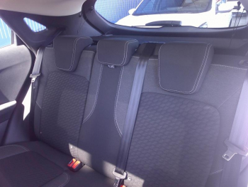 Photo 21 du bon plan FORD Puma 1.0 Flexifuel 125ch S&S mHEV Titanium occasion à 20590 €