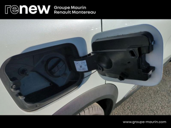 Photo 18 du bon plan RENAULT Captur 1.6 E-Tech hybride 145ch Initiale Paris -21B occasion à 20490 €
