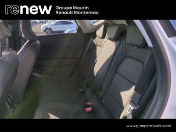 Photo 23 du bon plan RENAULT Captur 1.6 E-Tech hybride 145ch Initiale Paris -21B occasion à 20490 €