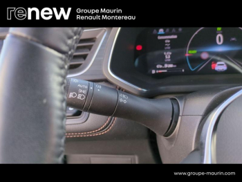 Photo 27 du bon plan RENAULT Captur 1.6 E-Tech hybride 145ch Initiale Paris -21B occasion à 20490 €