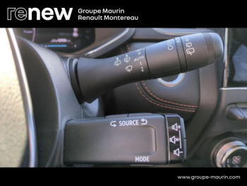 Photo 28 du bon plan RENAULT Captur 1.6 E-Tech hybride 145ch Initiale Paris -21B occasion à 20490 €