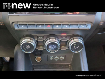 Photo 34 du bon plan RENAULT Captur 1.6 E-Tech hybride 145ch Initiale Paris -21B occasion à 20490 €