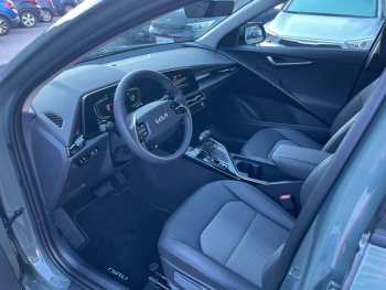 Photo 8 du bon plan KIA Niro 1.6 GDi 138ch HEV Active DCT6 occasion à 32490 €