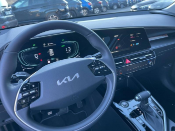 Photo 10 du bon plan KIA Niro 1.6 GDi 138ch HEV Active DCT6 occasion à 32490 €