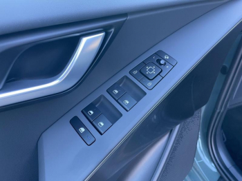 Photo 17 du bon plan KIA Niro 1.6 GDi 138ch HEV Active DCT6 occasion à 32490 €