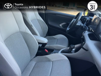 Photo 6 du bon plan TOYOTA Yaris 116h Iconic 5p MY22 occasion à 21200 €