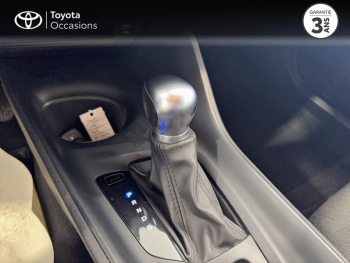 Photo 23 du bon plan TOYOTA C-HR 122h Dynamic Business 2WD E-CVT MC19 occasion à 19490 €