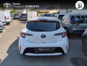 Photo 4 du bon plan TOYOTA Corolla 122h Design MY22 occasion à 21500 €