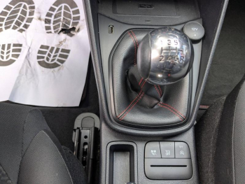 Photo 15 du bon plan FORD Fiesta 1.0 EcoBoost 125ch mHEV ST-Line X 5p occasion à 11900 €