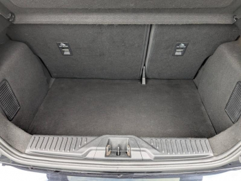 Photo 20 du bon plan FORD Fiesta 1.0 EcoBoost 125ch mHEV ST-Line X 5p occasion à 11900 €