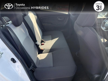 Photo 7 du bon plan TOYOTA Yaris 100h Dynamic 5p occasion à 13490 €