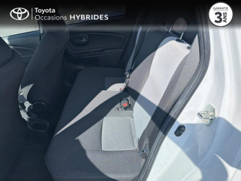Photo 12 du bon plan TOYOTA Yaris 100h Dynamic 5p occasion à 13490 €