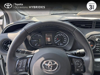 Photo 13 du bon plan TOYOTA Yaris 100h Dynamic 5p occasion à 13490 €