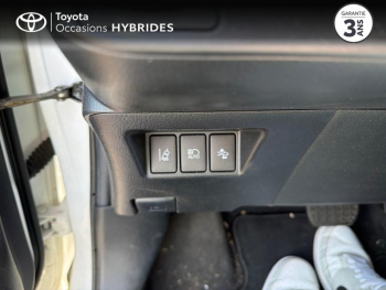 Photo 20 du bon plan TOYOTA Yaris 100h Dynamic 5p occasion à 13490 €