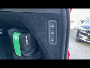 Photo 8 du bon plan VOLVO XC90 T8 AWD 310 + 145ch Ultimate Style Dark Geartronic occasion à 51990 €