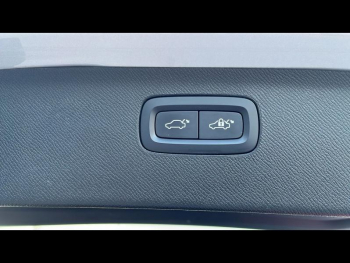 Photo 10 du bon plan VOLVO XC90 T8 AWD 310 + 145ch Ultimate Style Dark Geartronic occasion à 51990 €