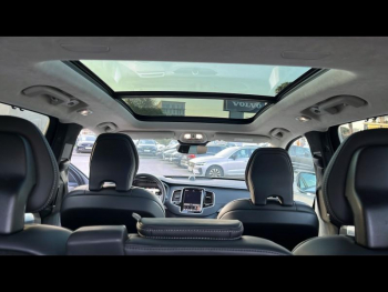 Photo 11 du bon plan VOLVO XC90 T8 AWD 310 + 145ch Ultimate Style Dark Geartronic occasion à 51990 €