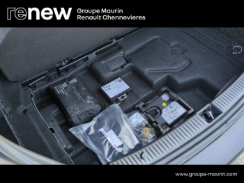 Photo 15 du bon plan MERCEDES-BENZ Classe C 200 184ch AMG Line 9G Tronic occasion à 30990 €