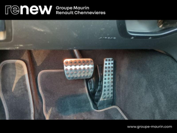 Photo 24 du bon plan MERCEDES-BENZ Classe C 200 184ch AMG Line 9G Tronic occasion à 30990 €