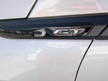 Photo 5 du bon plan PEUGEOT 2008 1.2 PureTech 130ch S&S GT occasion à 15880 €