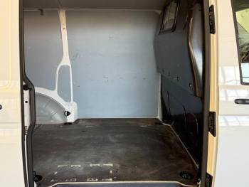 Photo 15 du bon plan VOLKSWAGEN Transporter Fg VUL 2.8T L1H1 2.0 TDI 150ch Business DSG7 occasion à 31900 €