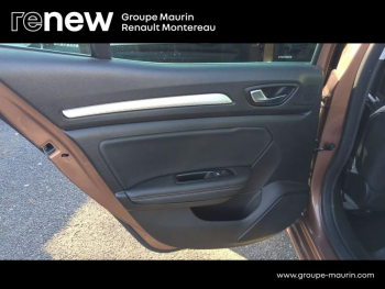Photo 18 du bon plan RENAULT Megane 1.5 Blue dCi 115ch Edition One EDC occasion à 19490 €