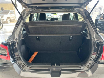 Photo 18 du bon plan SUZUKI Swift 1.2 Hybrid 83ch Pack AllGrip occasion à 18290 €