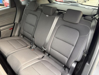 Photo 18 du bon plan FORD Kuga 2.5 Duratec 190ch FHEV E85 Titanium BVA occasion à 26900 €