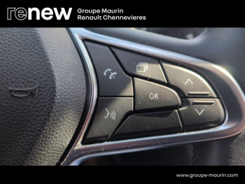 Photo 18 du bon plan RENAULT Captur 1.6 E-Tech hybride 145ch Techno Fast Track occasion à 20999 €